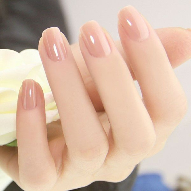 Top 7 Nail Designs for Working Women